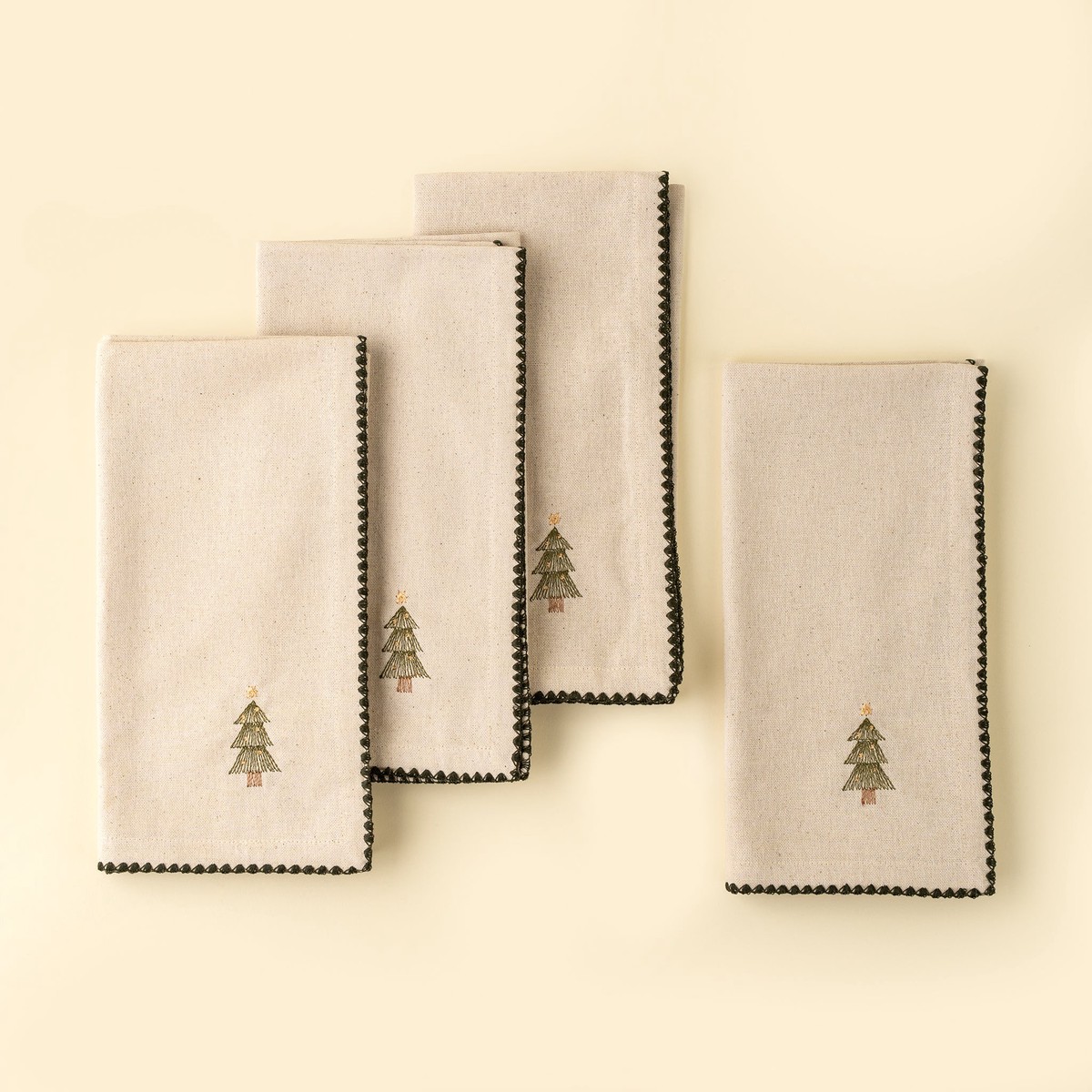 Festive Tree Embroidered Napkins Set